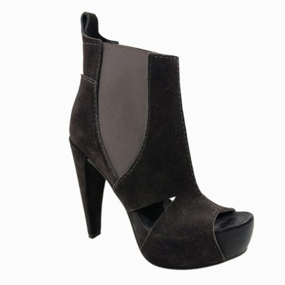 S2549 GUC $540 Pedro Garcia Abbie Booties size 37 US 7 - Picture 1 of 12